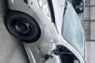 Pare choc arriere PEUGEOT 207