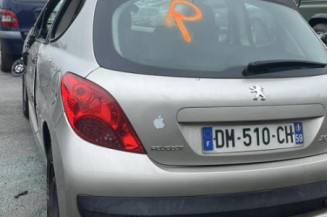 Pare choc arriere PEUGEOT 207