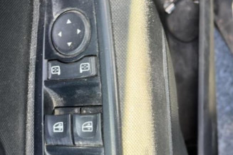 Pare choc arriere RENAULT MEGANE 3