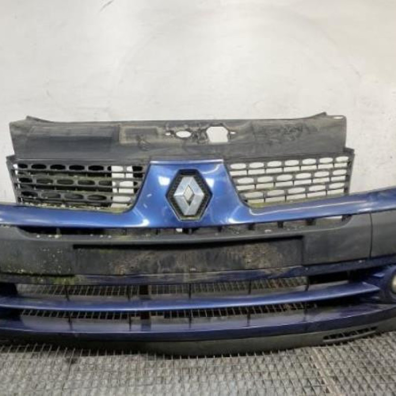 Pare choc avant RENAULT CLIO 2 Photo n°6