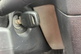 Pare choc avant RENAULT CLIO 2