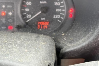 Pare choc avant RENAULT CLIO 2
