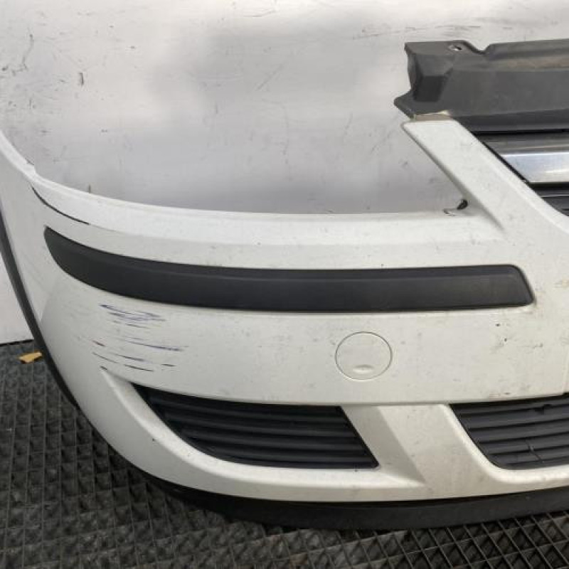 Pare choc avant OPEL CORSA C Photo n°6