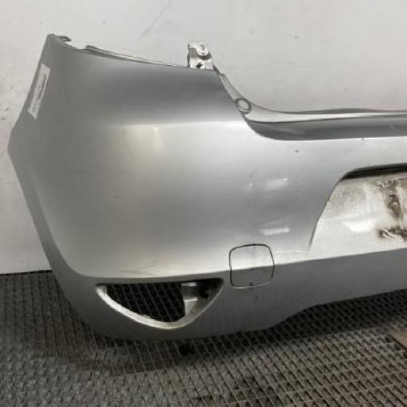 Pare choc arriere RENAULT CLIO 3 Photo n°1