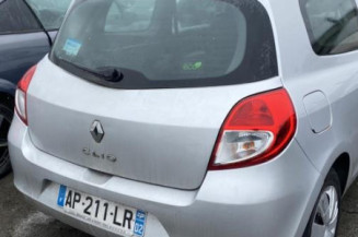 Pare choc arriere RENAULT CLIO 3