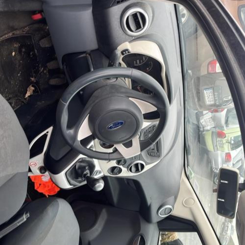 Pare choc arriere FORD KA 2 Photo n°20