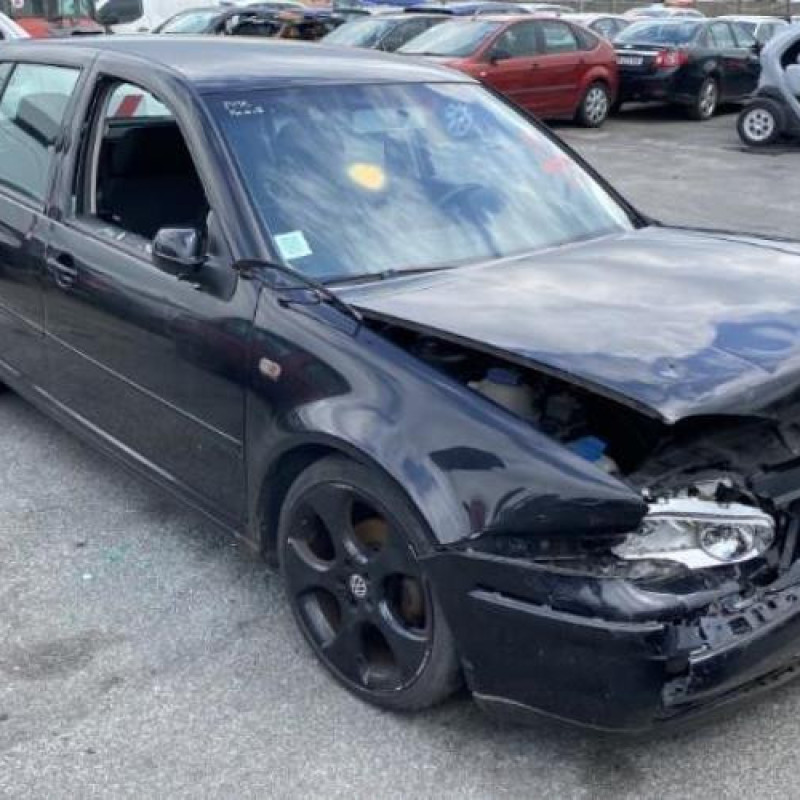 Pare boue arriere droit VOLKSWAGEN GOLF 4 Photo n°14