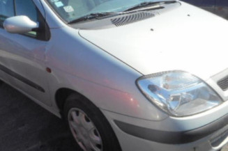 Pare choc avant RENAULT SCENIC 1