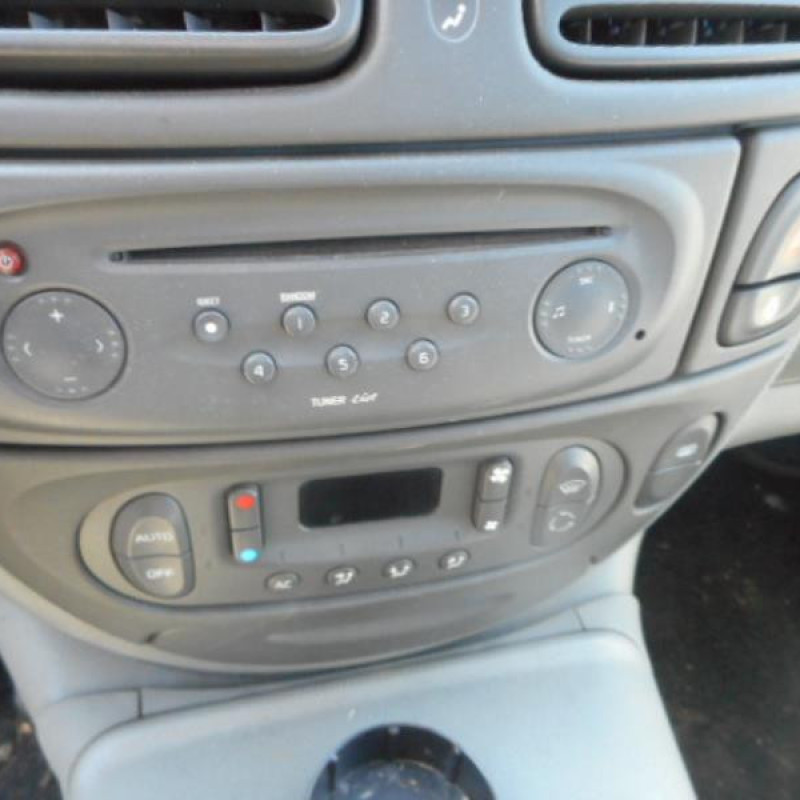 Pare choc avant RENAULT SCENIC 1 Photo n°12