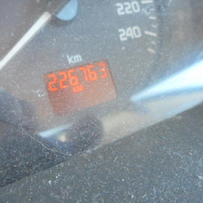 Pare choc avant RENAULT SCENIC 1 Photo n°13