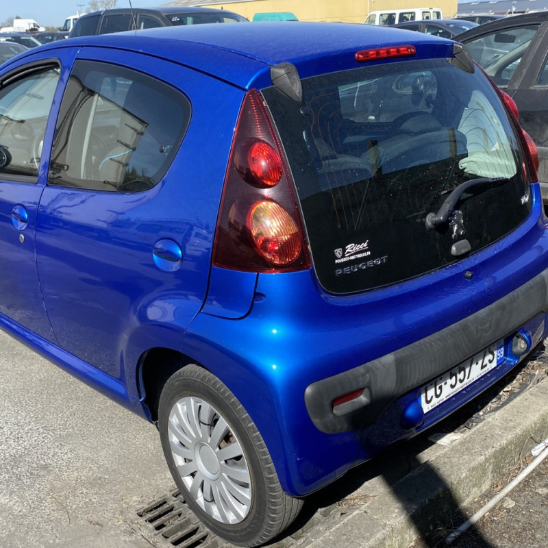 PEUGEOT 107 PHASE 3 1.0i - 12V Photo n°4