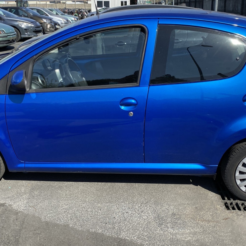 PEUGEOT 107 PHASE 3 1.0i - 12V Photo n°6