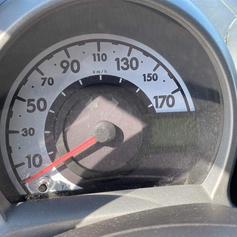 PEUGEOT 107 PHASE 3 1.0i - 12V Photo n°20