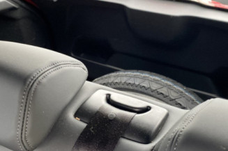 PEUGEOT 208 2 1.2 PURETECH - 12V TURBO