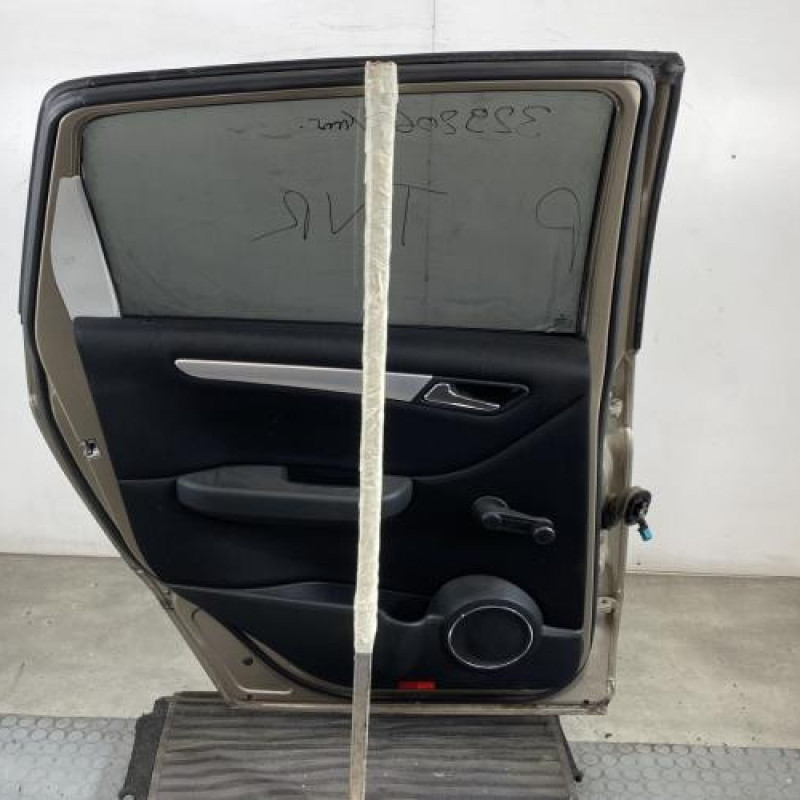 Porte arriere gauche MERCEDES CLASSE B 245 Photo n°6