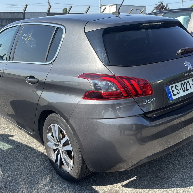 PEUGEOT 308 2 PHASE 2 1.2 PURETECH - 12V TURBO Photo n°4