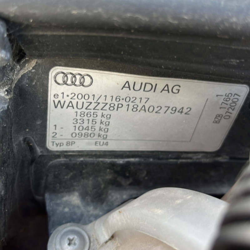 AUDI A3 2 PHASE 1 1.8 TFSI - 16V TURBO Photo n°5