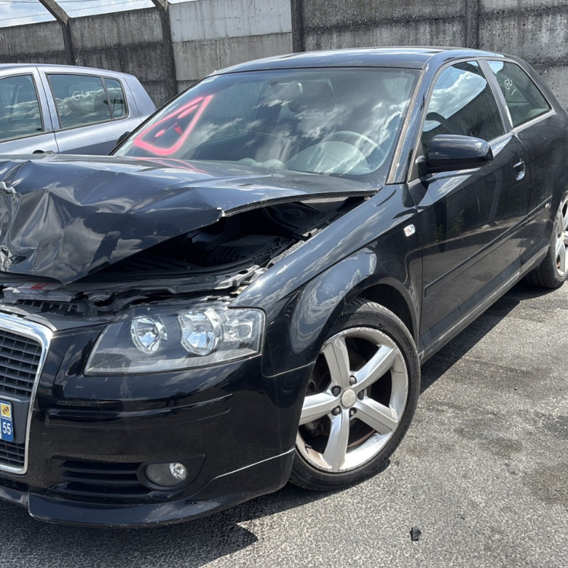 AUDI A3 2 PHASE 1 1.8 TFSI - 16V TURBO Photo n°12