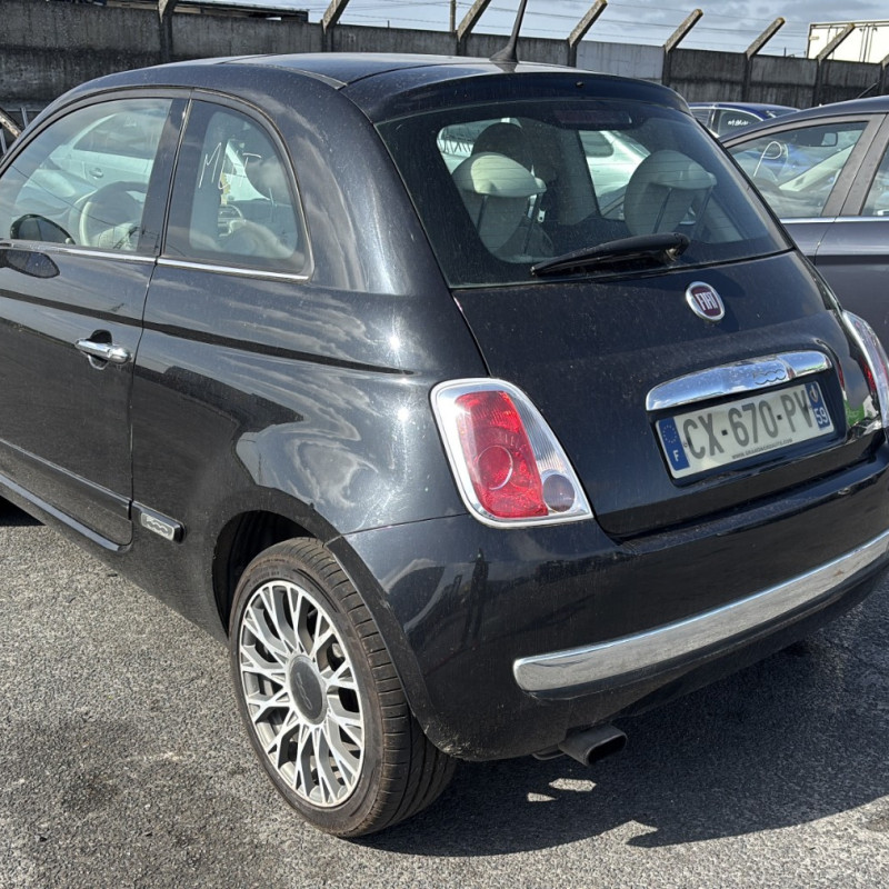 FIAT 500 2 PHASE 1 1.2i - 8V Photo n°4