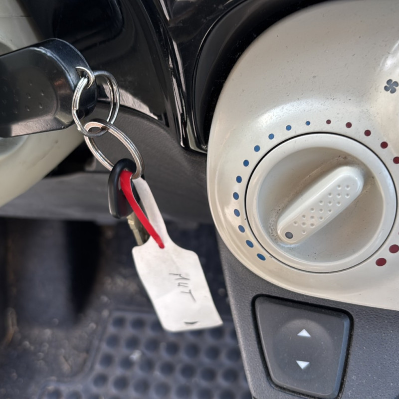 FIAT 500 2 PHASE 1 1.2i - 8V Photo n°18