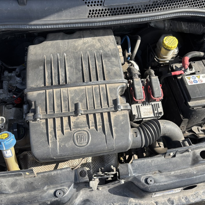FIAT 500 2 PHASE 1 1.2i - 8V Photo n°19