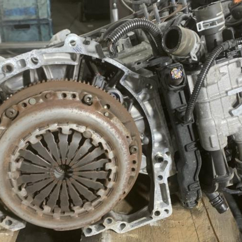 Moteur PEUGEOT 208 1 Photo n°2