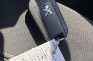Moteur PEUGEOT 208 1