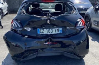 Moteur PEUGEOT 208 1