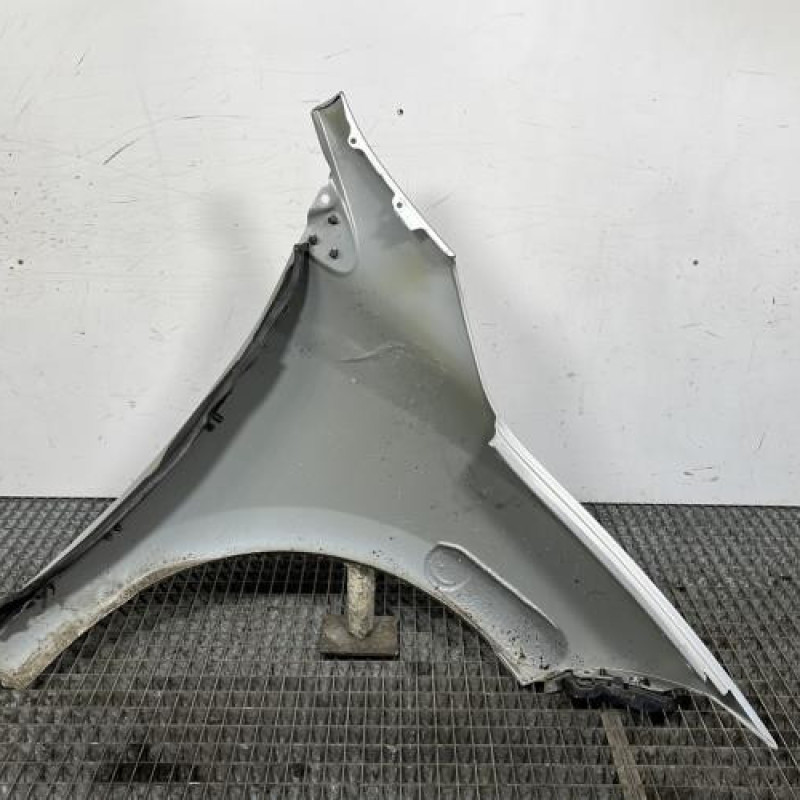 Aile avant gauche RENAULT MEGANE 3 Photo n°4