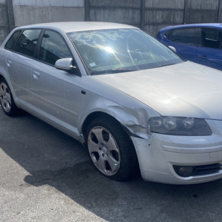 AUDI A3 2 SPORTBACK PHASE 1 1.9 TDI - 8V TURBO Photo n°1