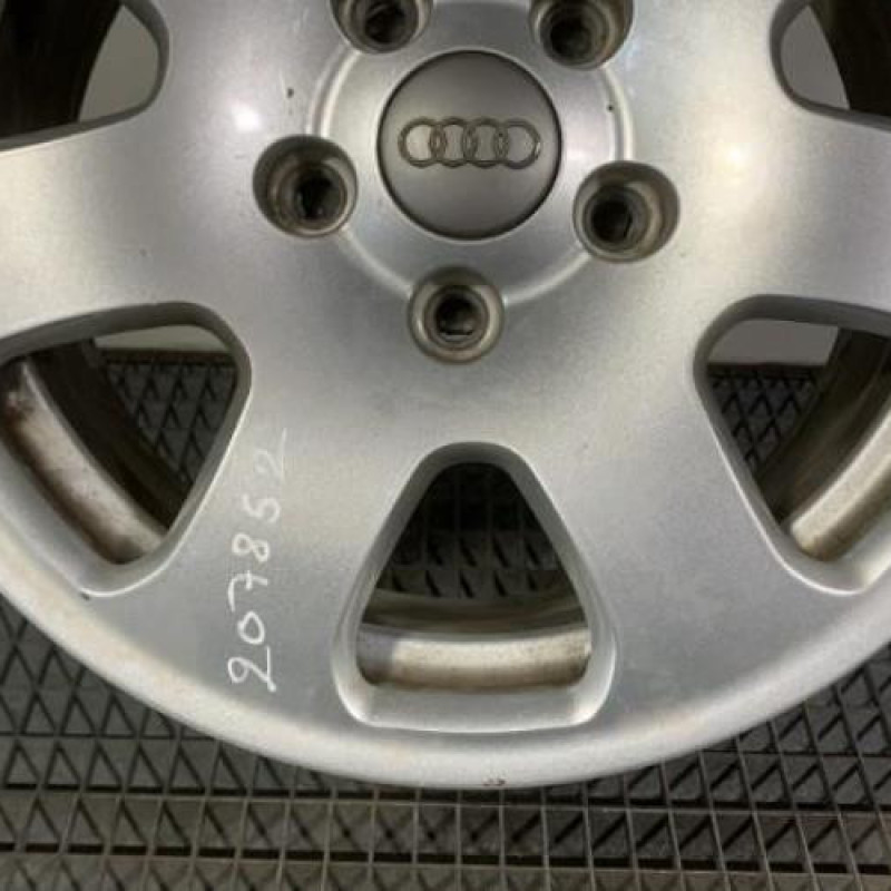 Jante AUDI A4 2 Photo n°3