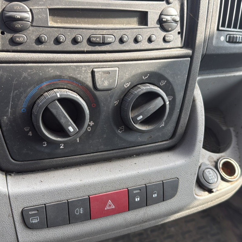 PEUGEOT BOXER 3 PHASE 1 2.2 HDI - 16V TURBO Photo n°14