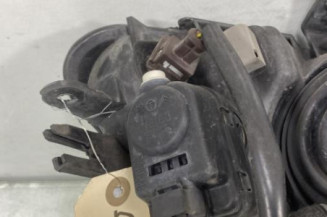 Optique avant principal gauche (feux)(phare) PEUGEOT 206