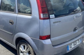 Moteur essuie glace arriere OPEL MERIVA A