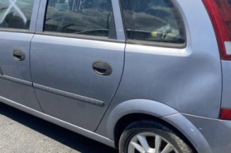 Moteur essuie glace arriere OPEL MERIVA A
