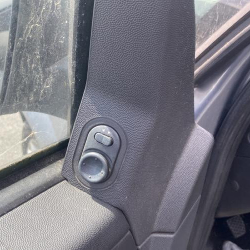 Moteur essuie glace arriere OPEL MERIVA A Photo n°13