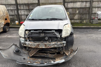 Pare soleil gauche TOYOTA YARIS 2