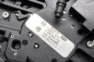 Moteur essuie glace arriere VOLKSWAGEN GOLF 5