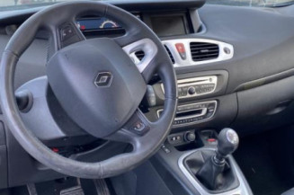 Moteur essuie glace avant droit RENAULT GRAND SCENIC 3