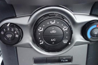 Pare choc arriere FORD FIESTA 6
