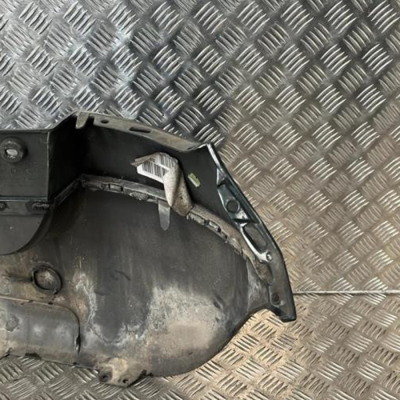 Pare choc arriere RENAULT MODUS Photo n°4