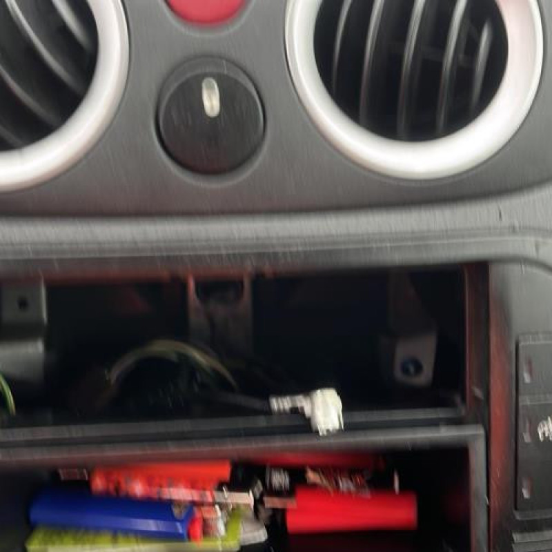 Pare choc avant CITROEN C3 1 Photo n°18