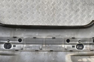 Pare choc arriere PEUGEOT 207