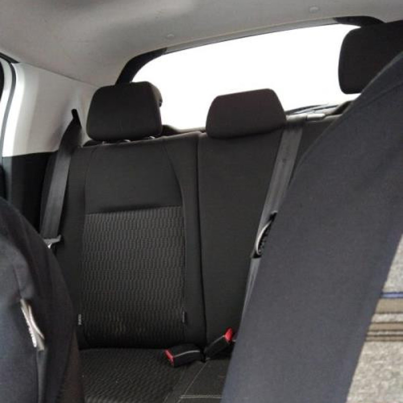 Pare choc arriere PEUGEOT 208 1 Photo n°14