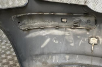 Pare choc arriere PEUGEOT 307