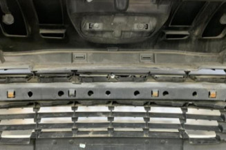 Pare choc avant PEUGEOT 207