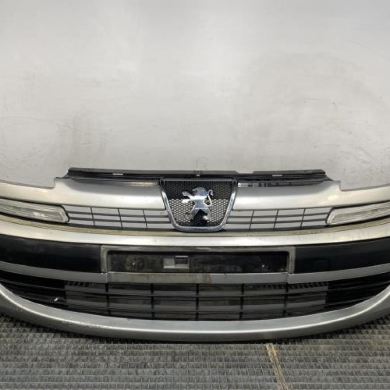 Pare choc avant PEUGEOT 807 Photo n°1