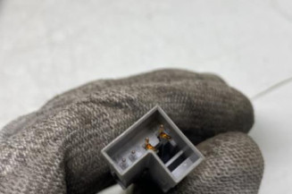 Pretensionneur de ceinture avant gauche BMW SERIE 3 E90