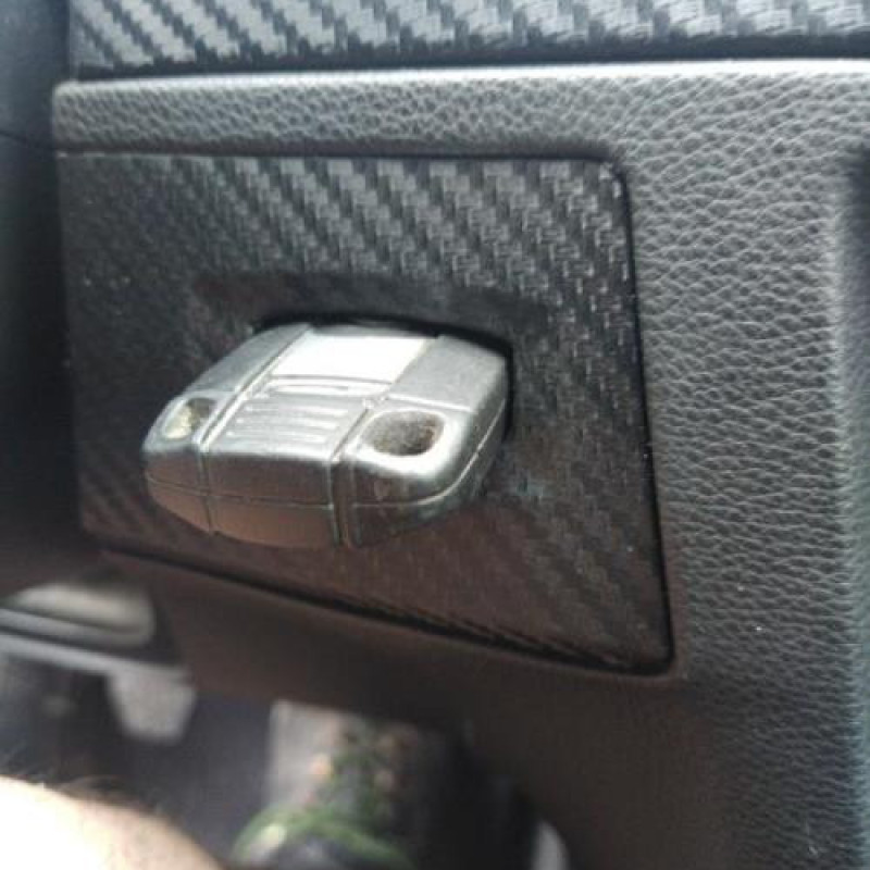 Pretensionneur de ceinture avant gauche BMW SERIE 3 E90 Photo n°5