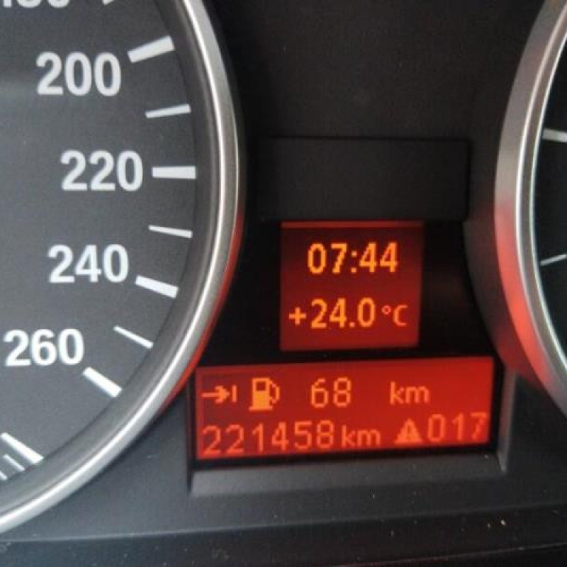 Pretensionneur de ceinture avant gauche BMW SERIE 3 E90 Photo n°6